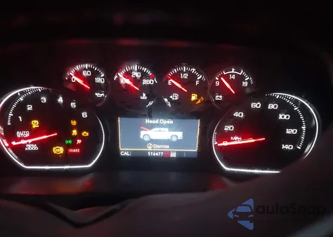 2020 Chevrolet Silverado 1500 4Wd Short Bed Rst z USA, uszkodzony, nr VIN 3GCUYEET9LG445122